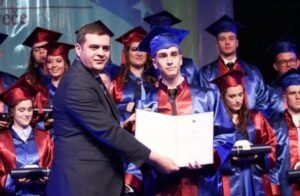 Bosnian authorities set Gülenist educator free after 12 days in detention